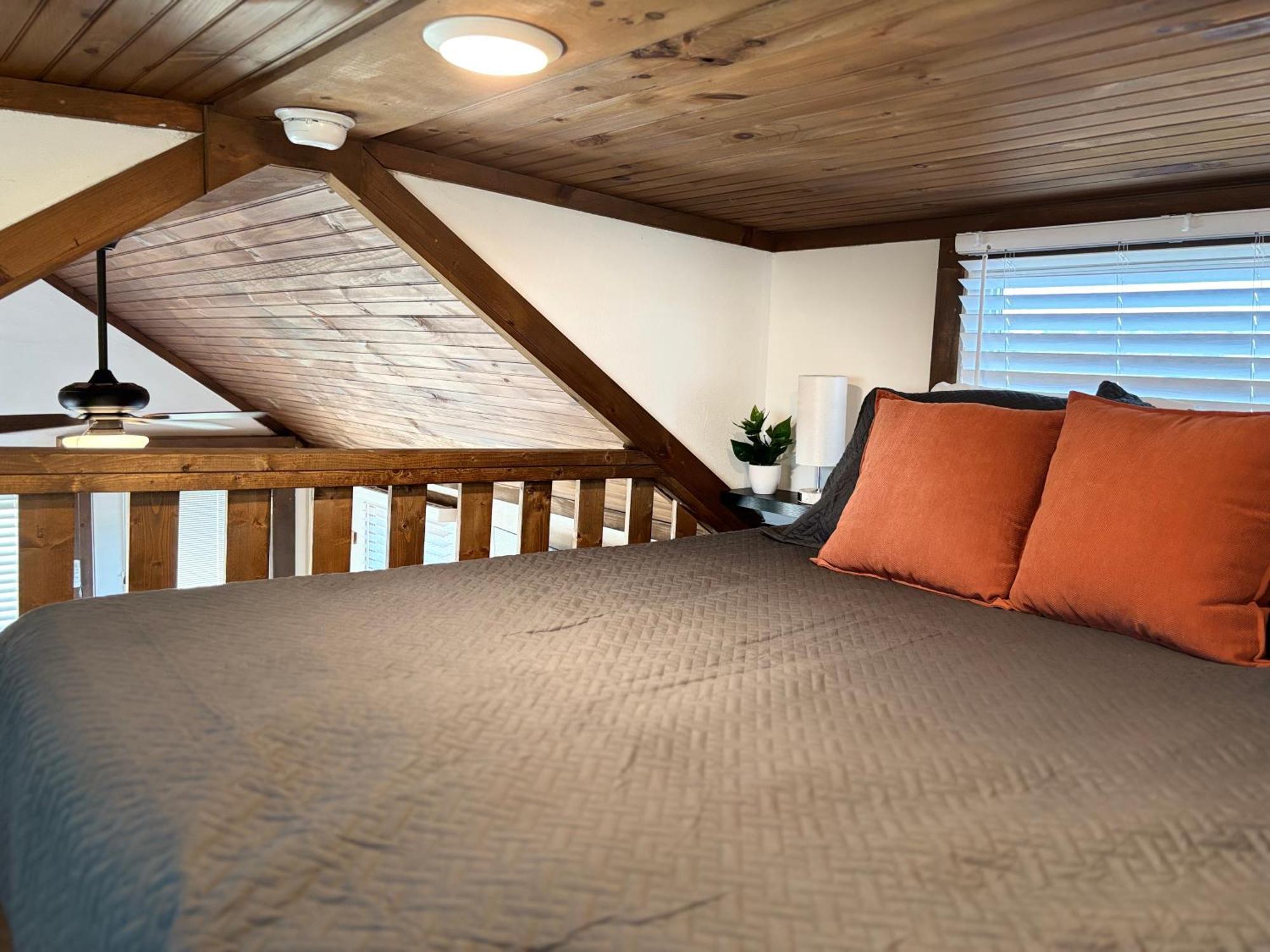 Sojourn Lodging 세비어빌 외부 사진