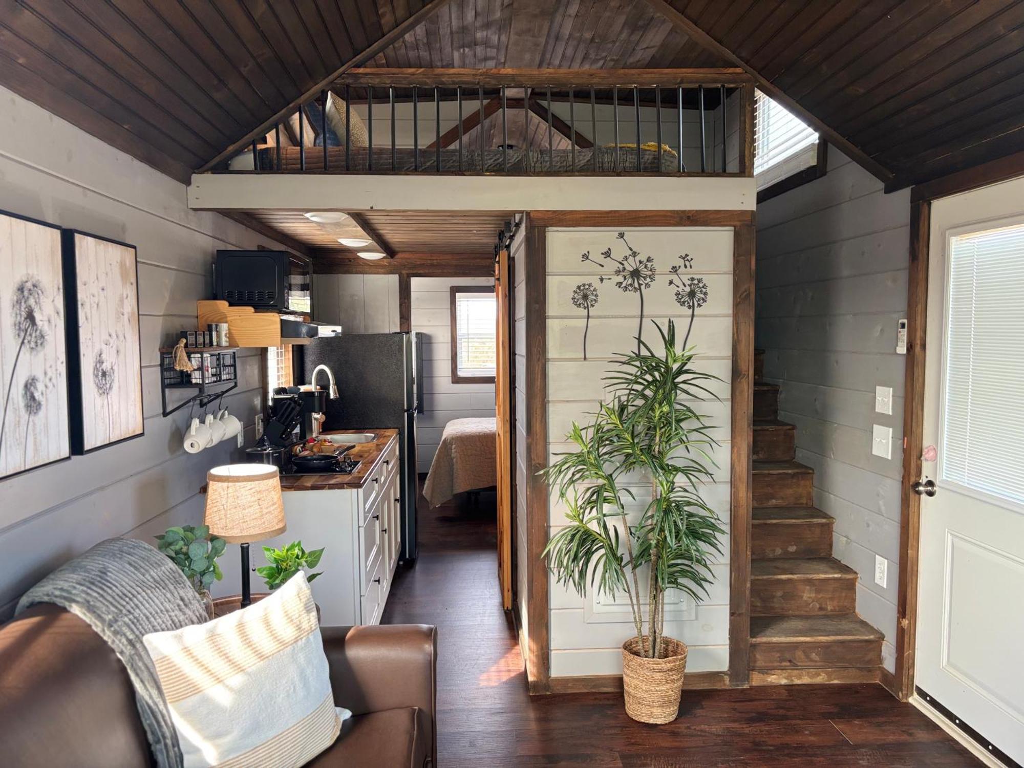 Sojourn Lodging 세비어빌 외부 사진